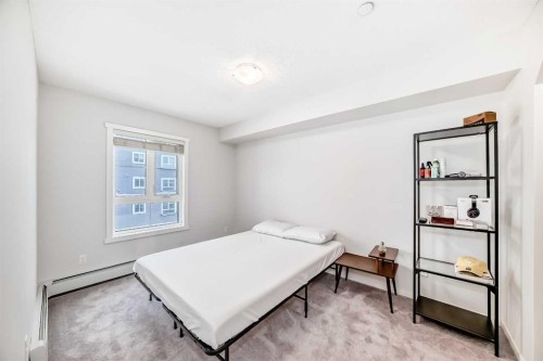4308-279 Copperpond Common Se, Calgary, AB - Indoor Photo Showing Bedroom