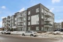 2106-33 Carringham Gate Nw, Calgary, AB  - Outdoor With Facade 
