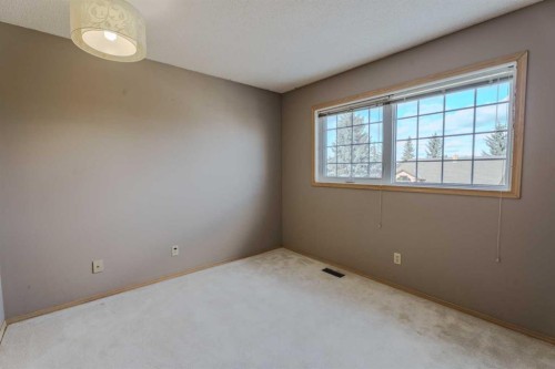 135 Canterbury Court Sw, Calgary, AB - Indoor Photo Showing Other Room