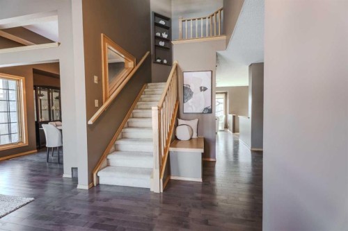 135 Canterbury Court Sw, Calgary, AB - Indoor Photo Showing Other Room