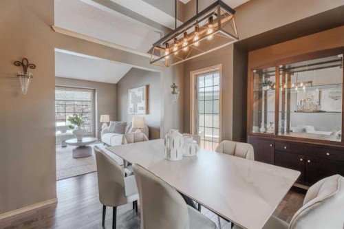 135 Canterbury Court Sw, Calgary, AB - Indoor Photo Showing Dining Room