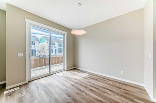 1085 Sawgrass Link Nw, Airdrie, AB - Indoor Photo Showing Other Room