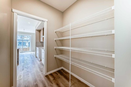 1085 Sawgrass Link Nw, Airdrie, AB - Indoor With Storage