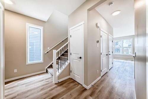 1085 Sawgrass Link Nw, Airdrie, AB - Indoor Photo Showing Other Room