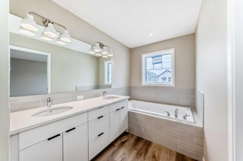 1085 Sawgrass Link Nw, Airdrie, AB - Indoor Photo Showing Bathroom