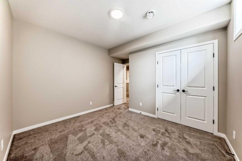 1085 Sawgrass Link Nw, Airdrie, AB - Indoor Photo Showing Other Room