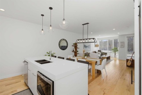 3012 Parkdale Boulevard Nw, Calgary, AB - Indoor Photo Showing Kitchen With Double Sink With Upgraded Kitchen