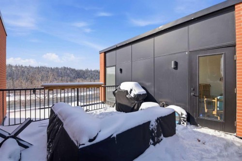 3012 Parkdale Boulevard Nw, Calgary, AB - Outdoor With Exterior