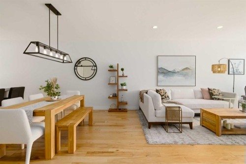 3012 Parkdale Boulevard Nw, Calgary, AB - Indoor Photo Showing Other Room