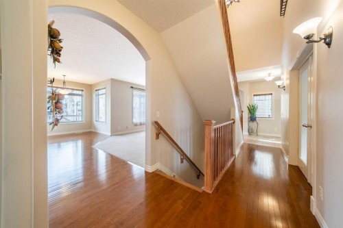 107 Panatella Close Nw, Calgary, AB - Indoor Photo Showing Other Room