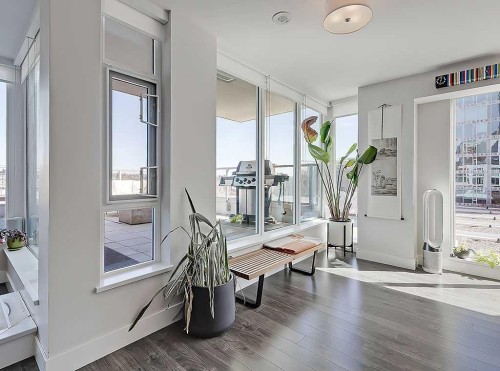 406-510 6 Avenue Se, Calgary, AB - Indoor
