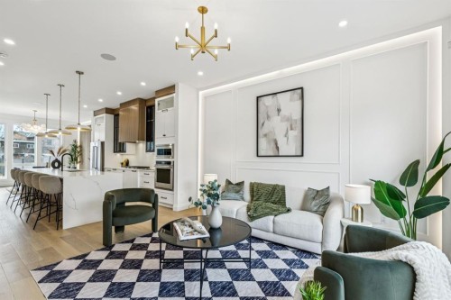 525 32 Street, Calgary, AB - Indoor Photo Showing Other Room