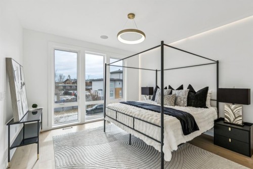 525 32 Street, Calgary, AB - Indoor Photo Showing Bedroom