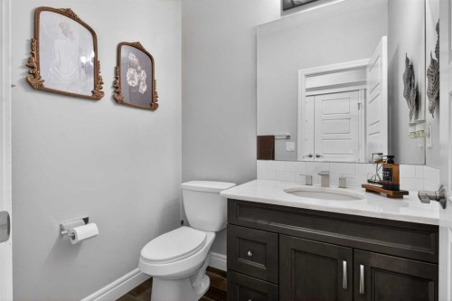 264 Stonemere Close, Chestermere, AB - Indoor Photo Showing Bathroom