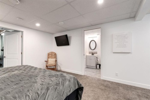 108 Westheights Close, Didsbury, AB - Indoor Photo Showing Bedroom