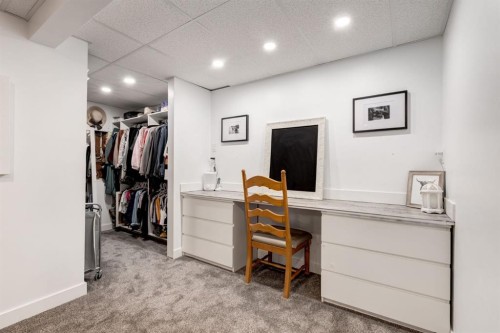 108 Westheights Close, Didsbury, AB - Indoor