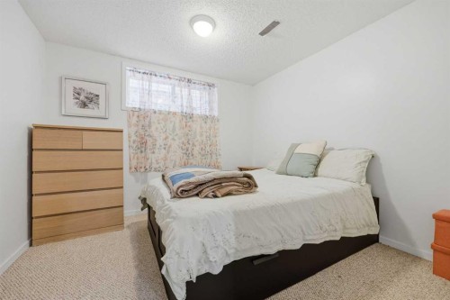 65 Millview Park Sw, Calgary, AB - Indoor Photo Showing Bedroom