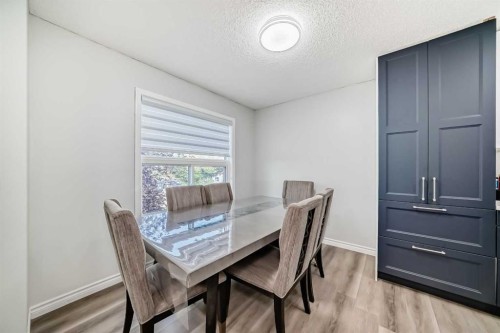 2-7 Westland Road, Okotoks, AB - Indoor Photo Showing Dining Room