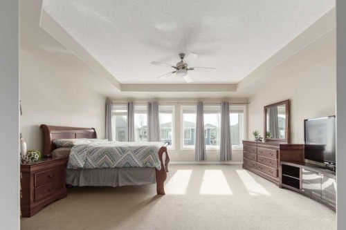 84 Aspen Summit Circle Sw, Calgary, AB - Indoor Photo Showing Bedroom