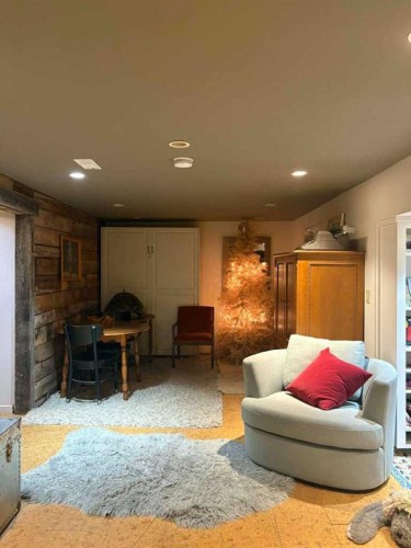 29 Windermere Road Sw, Calgary, AB - Indoor