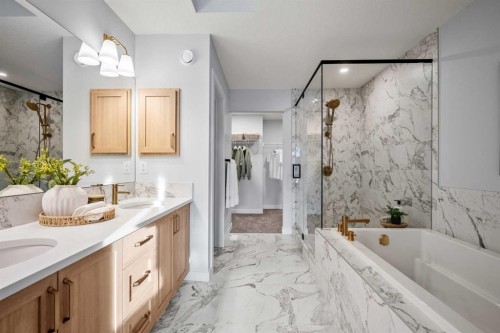 45 Wolf Hollow Common Se, Calgary, AB - Indoor Photo Showing Bathroom