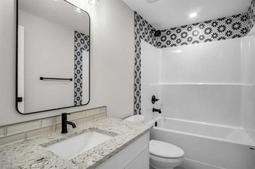 43 Viceroy Crescent, Olds, AB - Indoor Photo Showing Bathroom