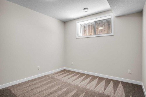 43 Viceroy Crescent, Olds, AB - Indoor Photo Showing Other Room