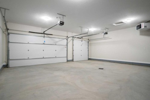 43 Viceroy Crescent, Olds, AB - Indoor Photo Showing Garage