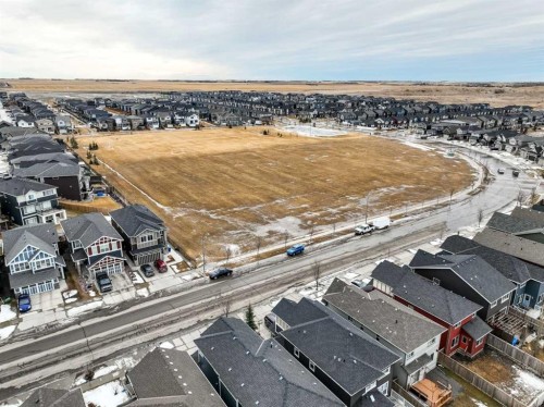 23 Kingston View Se, Airdrie, AB - Outdoor With View