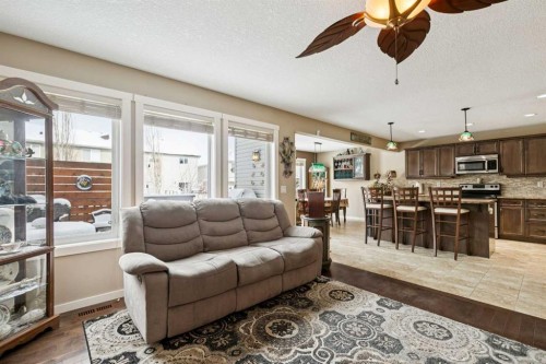 23 Kingston View Se, Airdrie, AB - Indoor Photo Showing Other Room