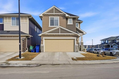1448 Bayview Point Sw, Airdrie, AB - Outdoor With Facade