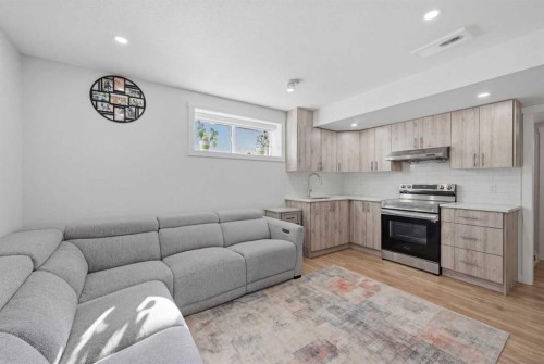 1448 Bayview Point Sw, Airdrie, AB - Indoor