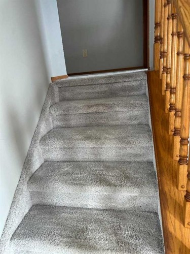 104 Macewan Meadow Way Nw, Calgary, AB - Indoor Photo Showing Other Room