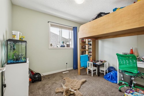 298 River Heights Crescent, Cochrane, AB - Indoor