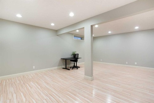 90 Discovery Ridge Road Sw, Calgary, AB - Indoor