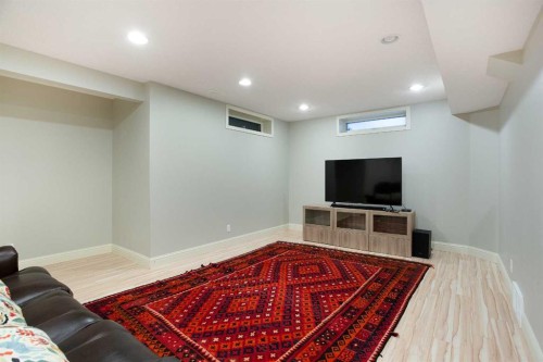 90 Discovery Ridge Road Sw, Calgary, AB - Indoor Photo Showing Basement