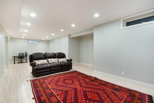 90 Discovery Ridge Road Sw, Calgary, AB - Indoor Photo Showing Basement
