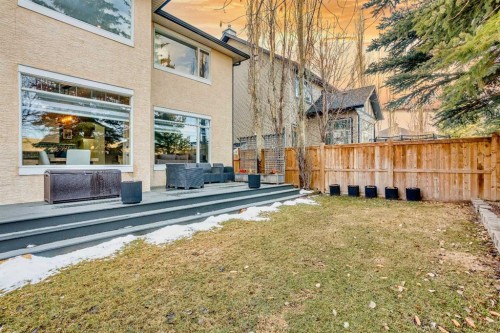 90 Discovery Ridge Road Sw, Calgary, AB - Outdoor