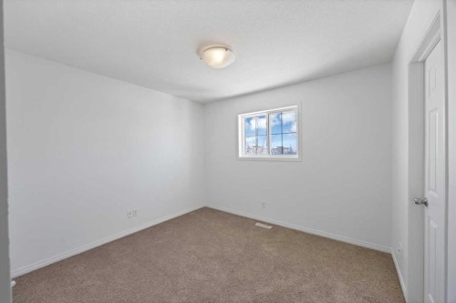 3503-111 Tarawood Lane Ne, Calgary, AB - Indoor Photo Showing Other Room
