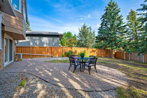 308 Parkridge Green Se, Calgary, AB - Outdoor