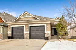 89 Evergreen Crescent SW Calgary, AB T2Y 3R3