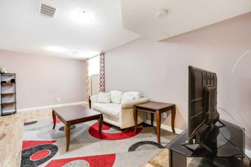935 Windhaven Close Sw, Airdrie, AB - Indoor