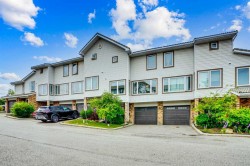 219 Coachway Lane SW Calgary, AB T3H 1A4