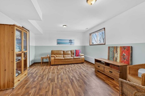 1175 Strathcona Road, Strathmore, AB - Indoor