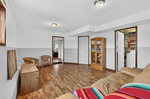 1175 Strathcona Road, Strathmore, AB - Indoor