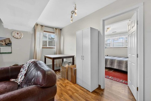 1175 Strathcona Road, Strathmore, AB - Indoor