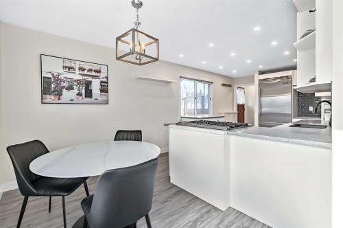 222 Springwood Place Sw, Calgary, AB - Indoor Photo Showing Dining Room