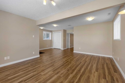 46 Covewood Circle Ne, Calgary, AB - Indoor Photo Showing Other Room