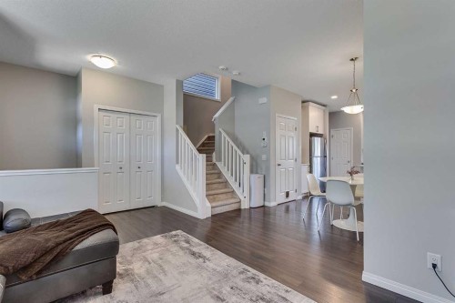254 Walgrove Terrace Se, Calgary, AB - Indoor
