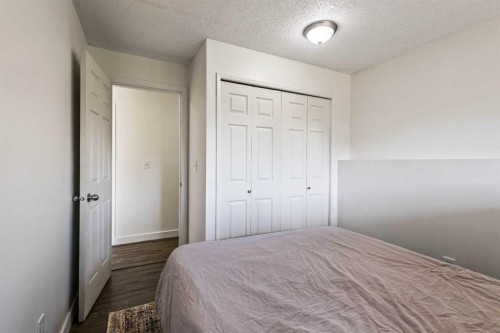 49 Castlebrook Way Ne, Calgary, AB - Indoor Photo Showing Bedroom